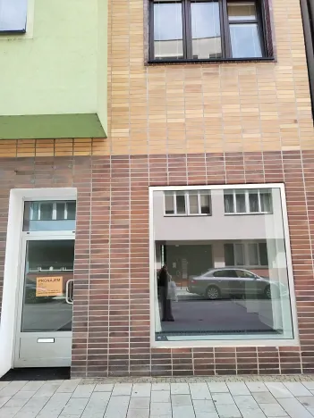 Pronájem obchodního prostoru, Pardubice, Sladkovského, 60 m2