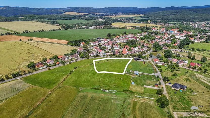 Prodej pozemku pro bydlení, Mirošov, Uxova, 8021 m2