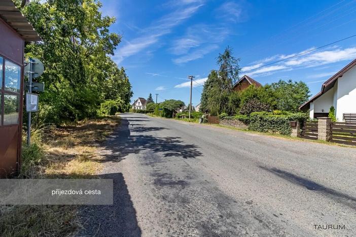 Prodej pozemku pro bydlení, Mirošov, Uxova, 8021 m2