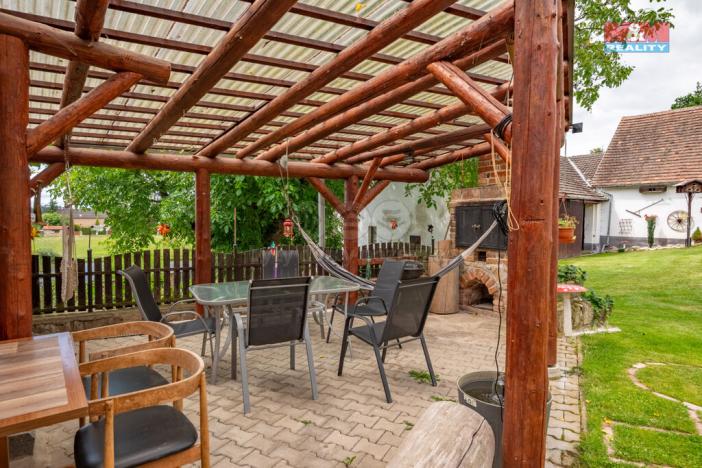 Prodej chalupy, Dobev - Malé Nepodřice, 444 m2