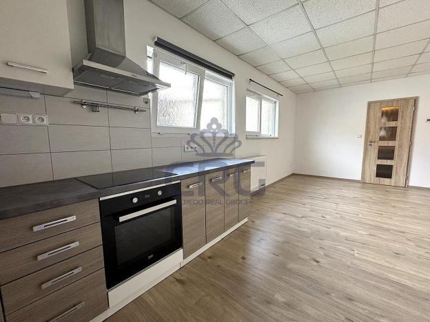 Pronájem bytu 2+kk, Hrušovany u Brna, Masarykova, 50 m2