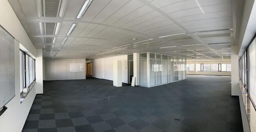 Pronájem kanceláře, Brno, Holandská, 421 m2