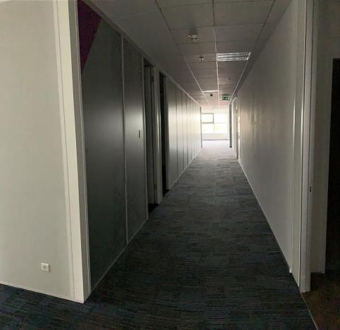 Pronájem kanceláře, Brno, Holandská, 1283 m2