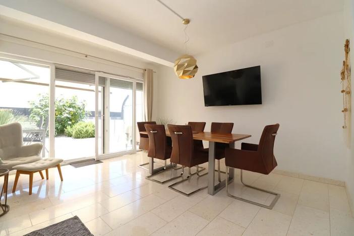 Prodej bytu 3+kk, Tribunj, Chorvatsko, 108 m2