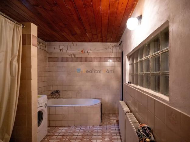 Prodej rodinného domu, Drahelčice, Malá Strana, 230 m2