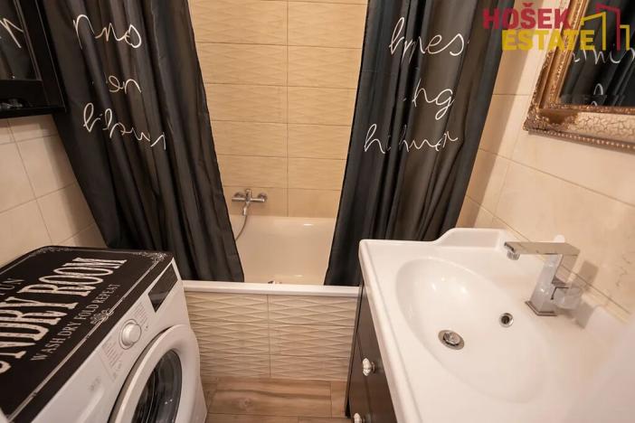 Prodej bytu 2+1, Přerov, Bayerova, 55 m2