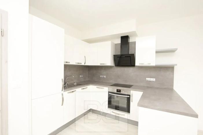Pronájem bytu 2+kk, Praha - Modřany, K Vystrkovu, 59 m2