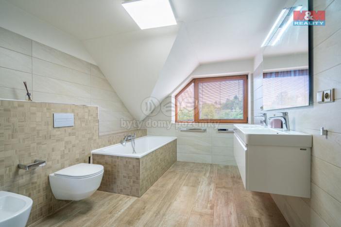 Prodej rodinného domu, Bystřice - Nesvačily, 170 m2