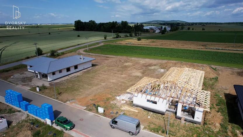 Prodej pozemku pro bydlení, Sukorady, 1044 m2