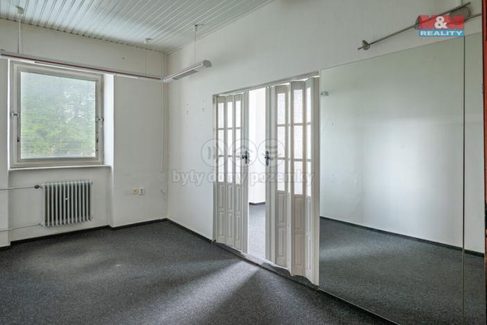 Prodej obchodního prostoru, Strakonice - Strakonice II, Komenského, 800 m2