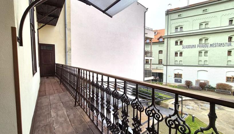 Pronájem bytu 2+kk, Písek, Velké náměstí, 72 m2