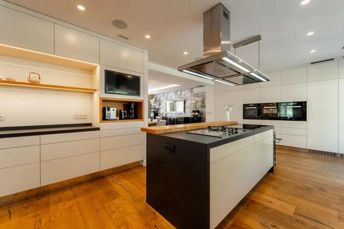 Prodej vily, Praha - Lysolaje, Čábelecká, 850 m2