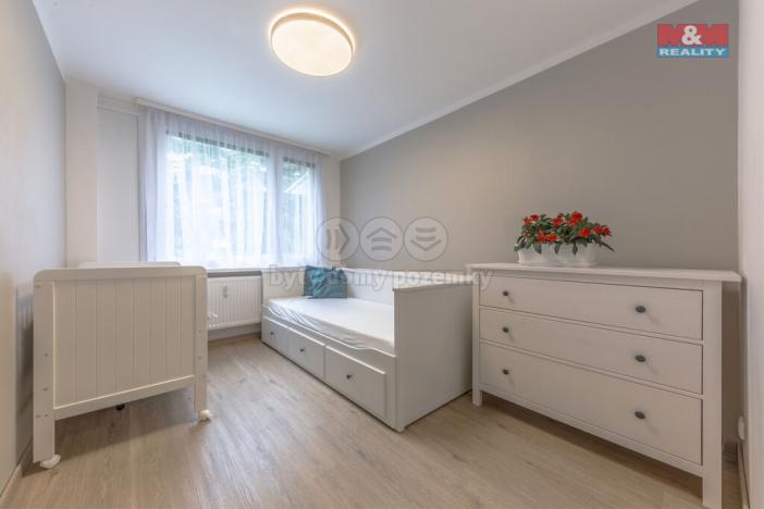 Prodej bytu 3+kk, Praha - Prosek, Veltruská, 54 m2