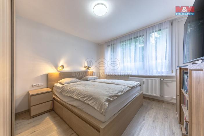 Prodej bytu 3+kk, Praha - Prosek, Veltruská, 54 m2