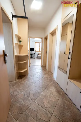 Prodej bytu 3+kk, Holubice, 74 m2