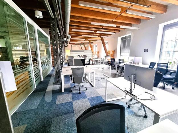 Pronájem kanceláře, Praha - Holešovice, Jankovcova, 278 m2