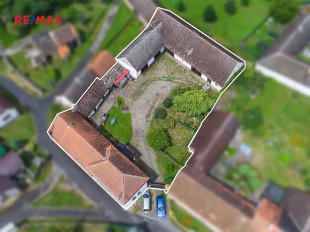 Prodej rodinného domu, Kozárovice, 174 m2