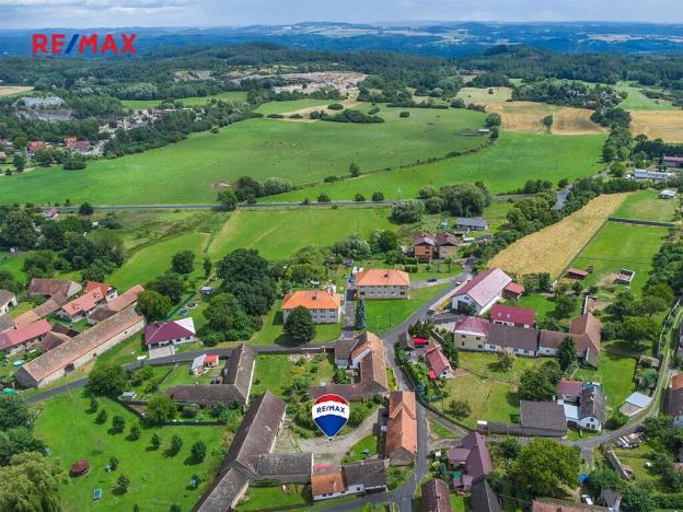 Prodej rodinného domu, Kozárovice, 174 m2