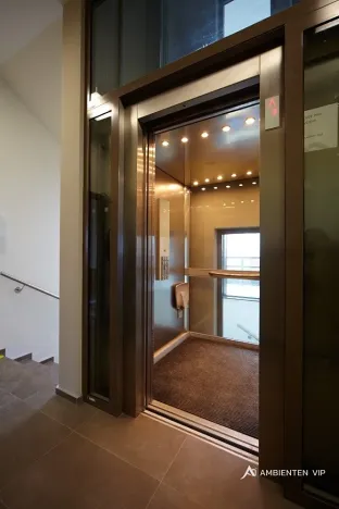 Pronájem kanceláře, Brno, Orlí, 192 m2