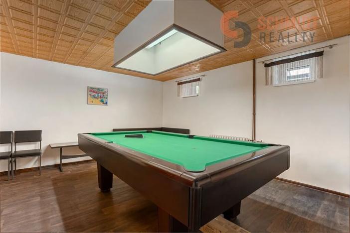 Prodej rodinného domu, Velké Bílovice, nám. Osvoboditelů, 350 m2