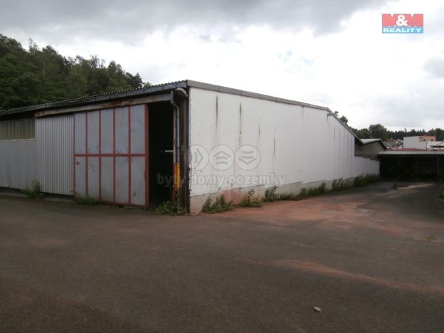 Pronájem skladu, Červený Kostelec, 2500 m2