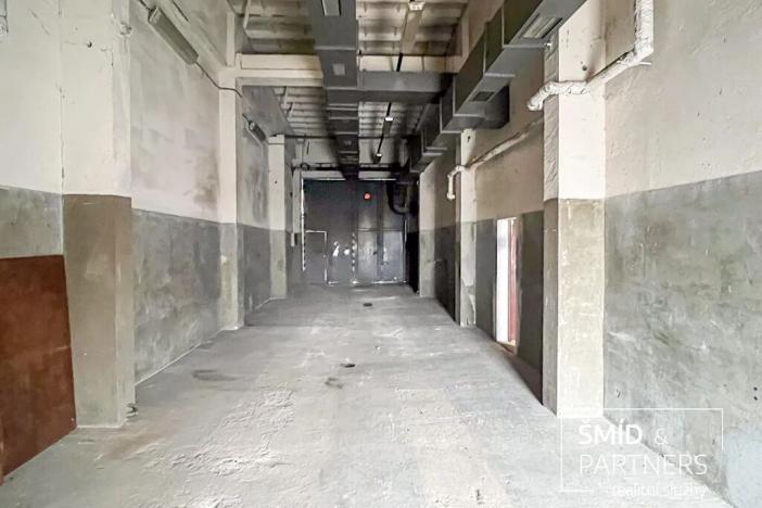 Pronájem skladu, Vrátkov, 1170 m2