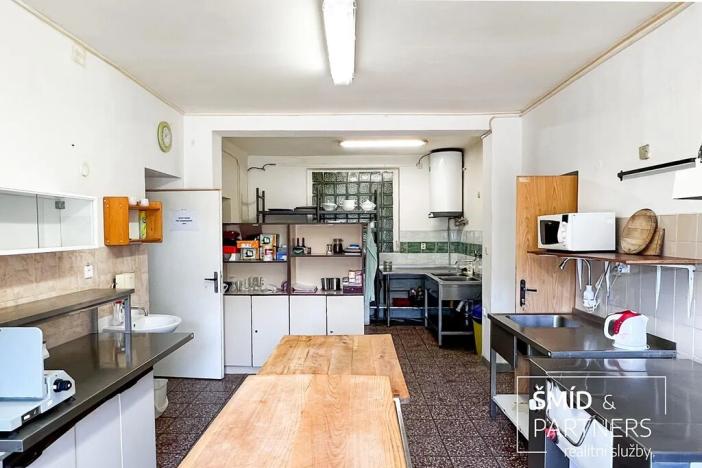 Prodej rodinného domu, Hraběšice, 788 m2