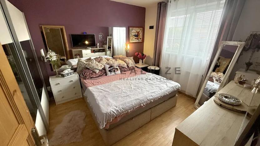 Prodej rodinného domu, Strážkovice, 200 m2