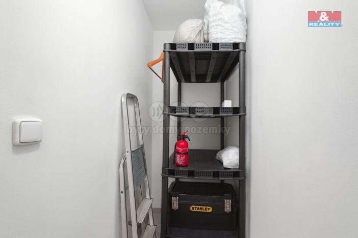 Prodej bytu 2+kk, Praha, Penízovková, 40 m2