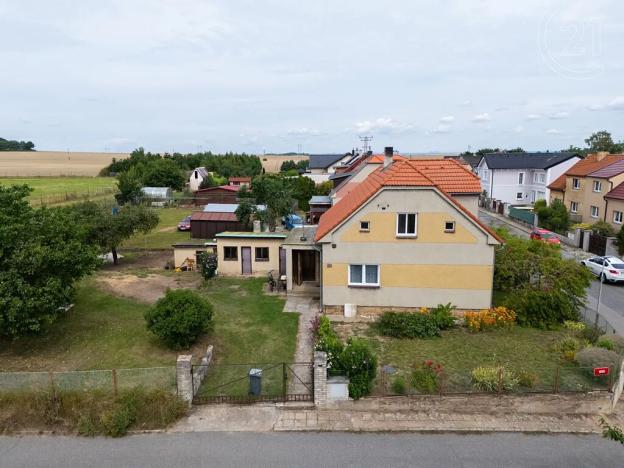 Prodej rodinného domu, Podolanka, 147 m2