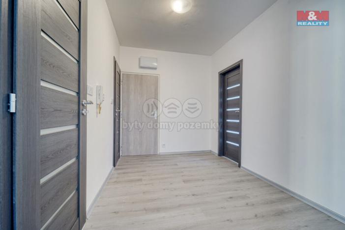 Pronájem bytu 3+1, Mariánské Lázně - Úšovice, Hroznatova, 64 m2