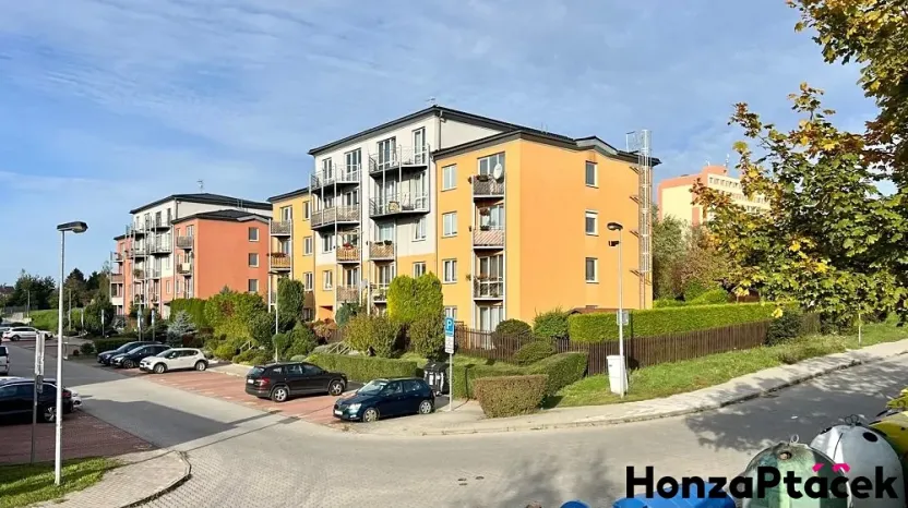 Pronájem bytu 2+1, Praha - Horní Počernice, Markupova, 59 m2