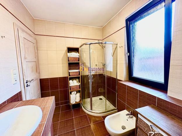 Prodej rodinného domu, Mělník, Luční, 186 m2