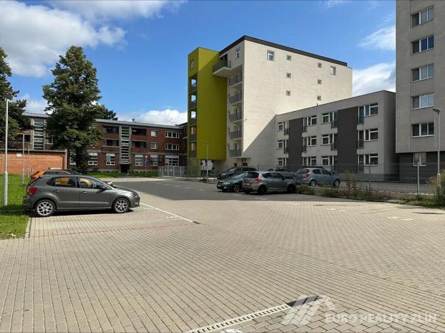 Prodej garáže, Otrokovice, Moravní, 11 m2