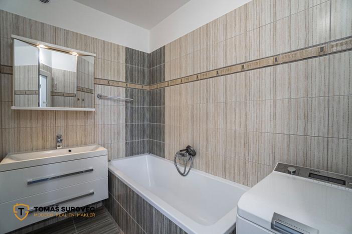 Prodej bytu 4+1, Valašské Klobouky, Luční, 86 m2