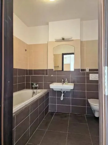 Prodej bytu 4+kk, Pardubice, 93 m2