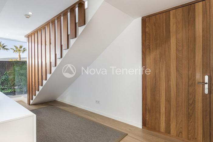 Prodej domu, Villas del Tenis, Abama, Tenerife, Španělsko, 269 m2