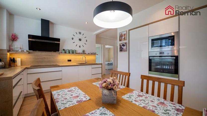 Prodej rodinného domu, Lučina, 169 m2