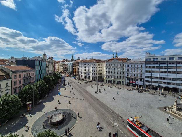 Pronájem kanceláře, Brno - Brno-město, Rašínova, 500 m2