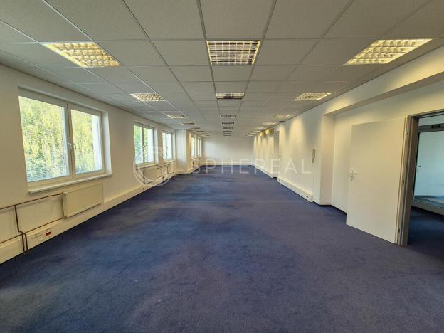 Pronájem kanceláře, Brno - Slatina, Řípská, 436 m2