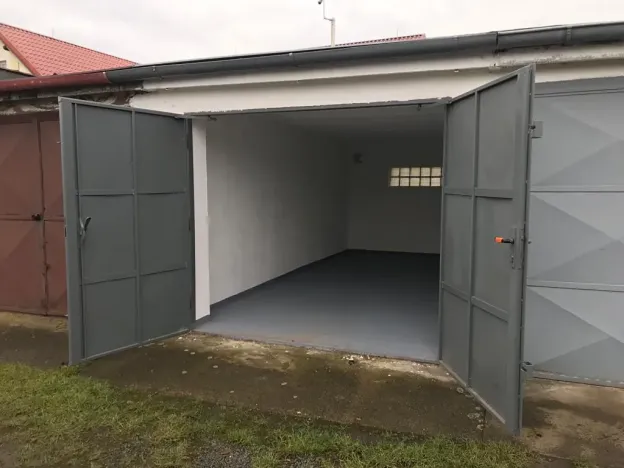 Pronájem garáže, Lovosice, Terezínská, 18 m2