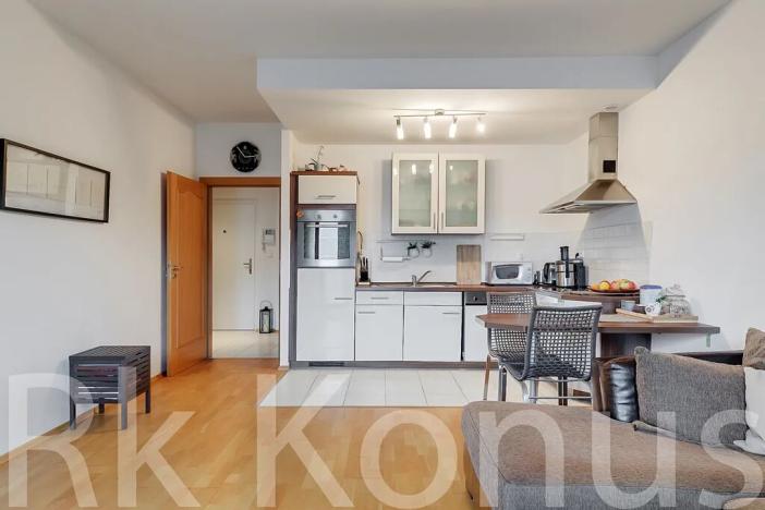 Prodej bytu 2+kk, Praha - Dejvice, Heinemannova, 57 m2
