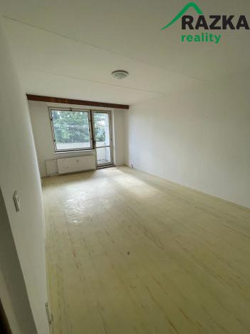 Pronájem bytu 2+1, Chodová Planá, sídliště Lučina, 64 m2