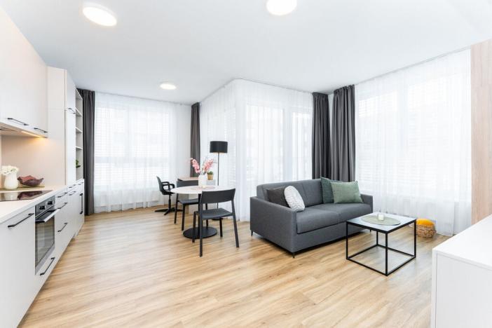 Pronájem bytu 2+kk, Praha - Vysočany, Odkolkova, 52 m2