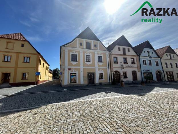 Pronájem obchodního prostoru, Planá, 65 m2