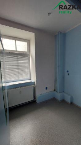Pronájem kanceláře, Mariánské Lázně, Lidická, 21 m2