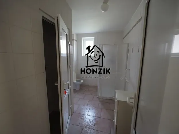 Prodej rodinného domu, Praha - Uhříněves, Úpská, 324 m2