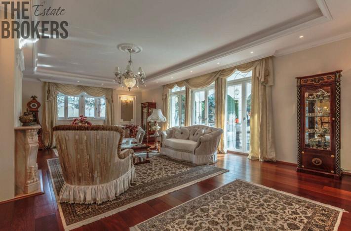 Prodej rodinného domu, Praha - Dolní Měcholupy, U přejezdu, 359 m2