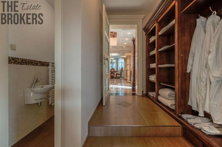 Prodej rodinného domu, Praha - Dolní Měcholupy, U přejezdu, 359 m2