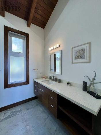 Prodej rodinného domu, Coxen Hole, Roatán, Honduras, 371 m2